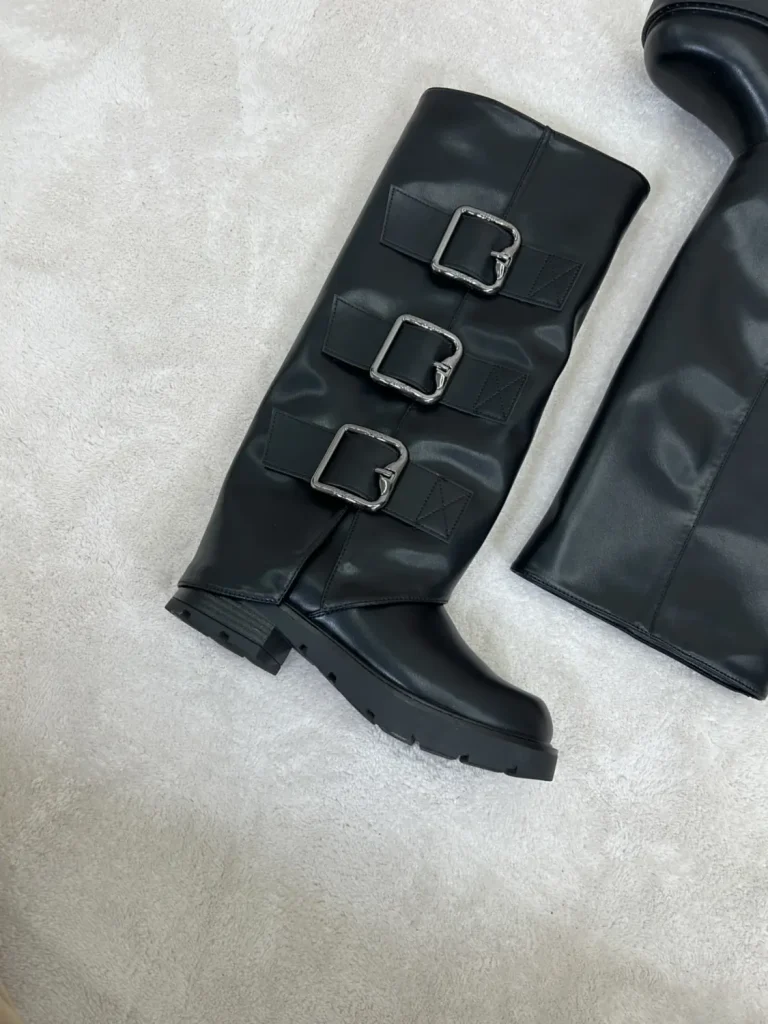 Stivale Gold&Gold con Fibbie Nero