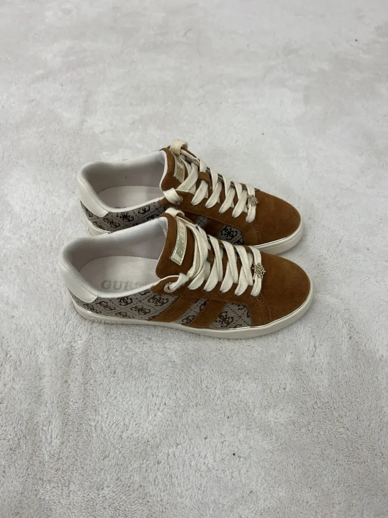 Sneakers Guess Barlie2 Marrone
