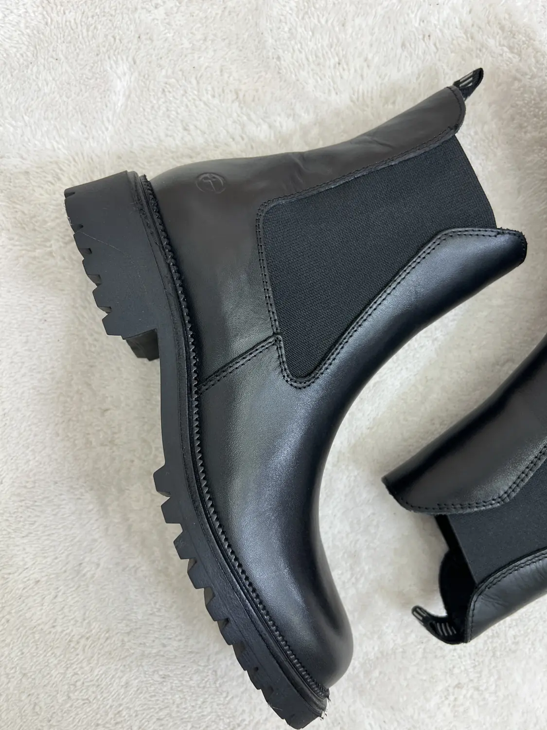 Beatles Tamaris in Pelle Nero